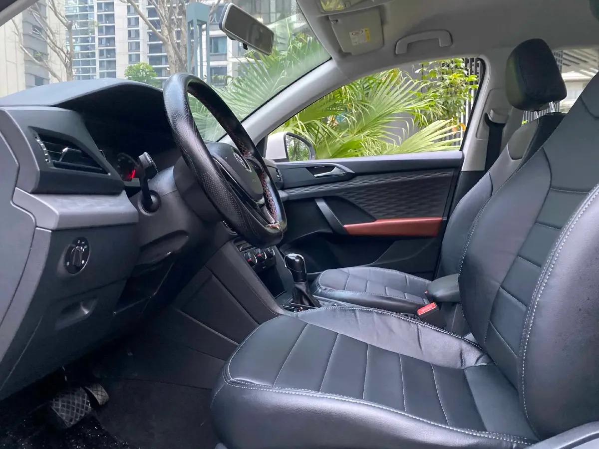 2019 Jeep Compass 1.4T 165HP L4 7DCT,autocango,china used car exporter,china ev exporter,chinese used car exporter,chinese used ev exporter