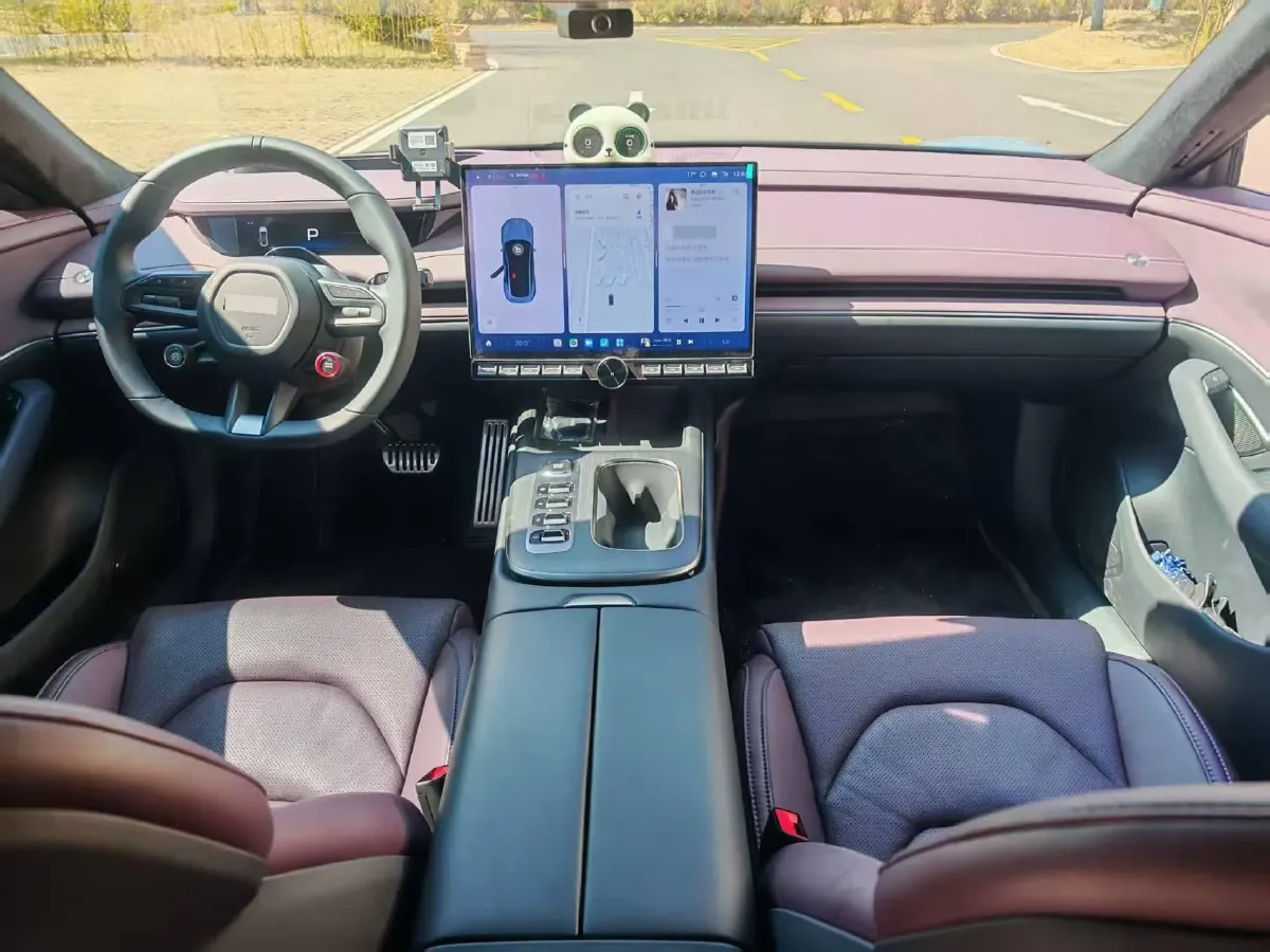 2024 MI SU7 BEV 101KWH,autocango,china used car exporter,china ev exporter,chinese used car exporter,chinese used ev exporter