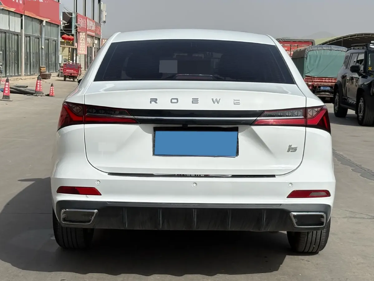 2024 Roewe i5 1.5L 129HP L4 CVT,autocango,china used car exporter,china ev exporter,chinese used car exporter,chinese used ev exporter