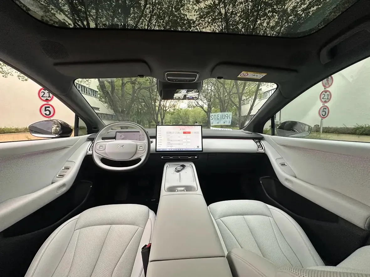 2024 Xpeng P7+ BEV 60.7KWH,autocango,china used car exporter,china ev exporter,chinese used car exporter,chinese used ev exporter