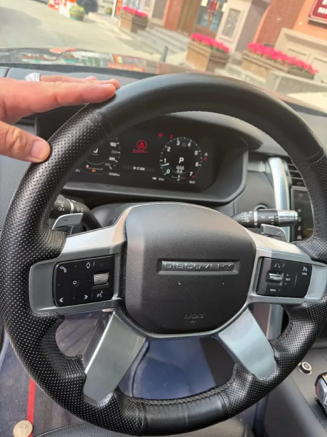 2021 Land Rover Discovery 3.0T 360HP L6 8AT,autocango,china used car exporter,china ev exporter,chinese used car exporter,chinese used ev exporter