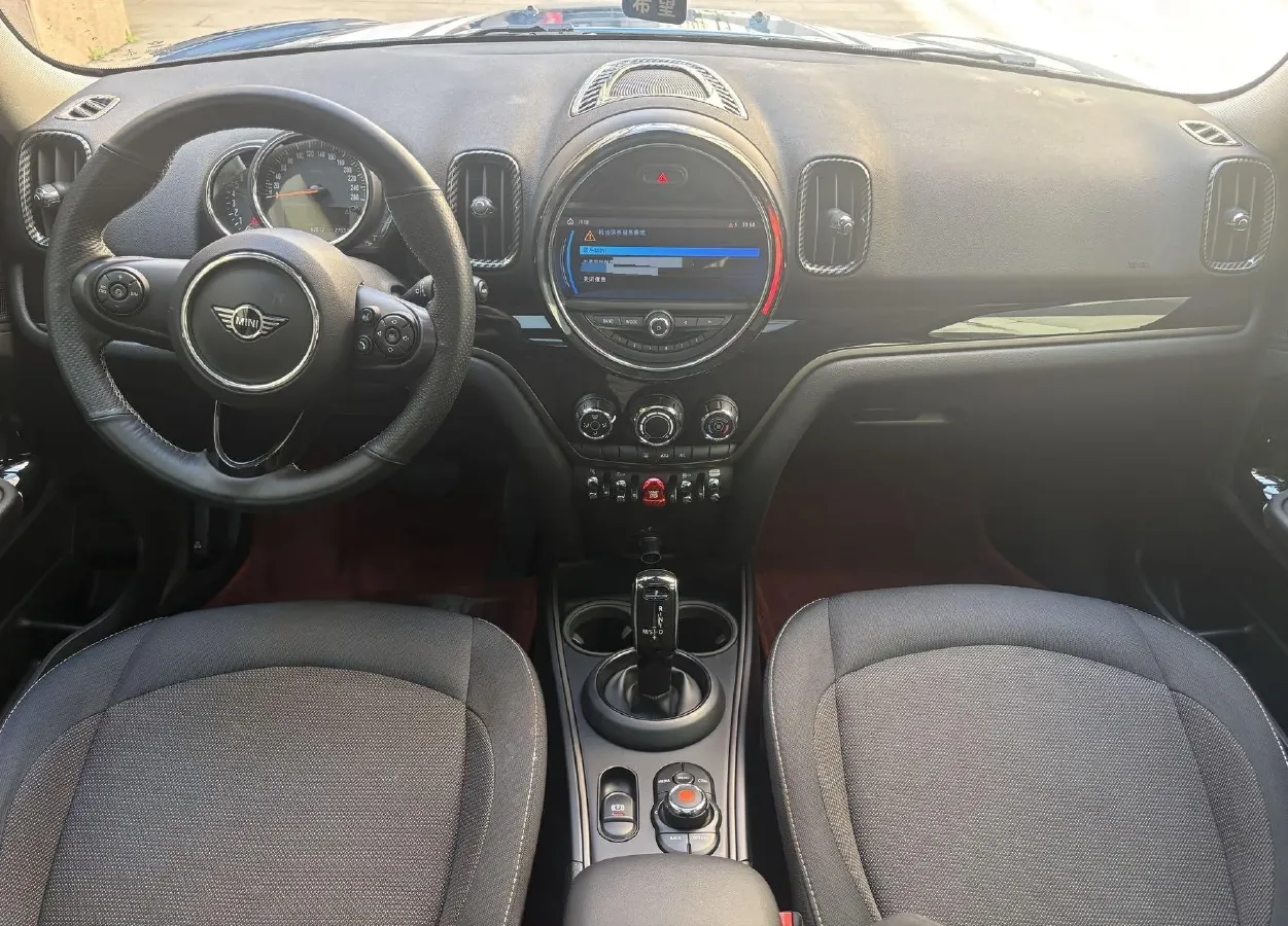 2020 MINI COUNTRYMAN 1.5T 136HP L3 7DCT,autocango,china used car exporter,china ev exporter,chinese used car exporter,chinese used ev exporter