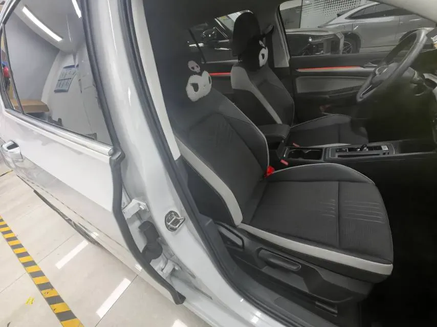 2021 Volkswagen Golf 1.4T 150HP L4 7DCT,autocango,china used car exporter,china ev exporter,chinese used car exporter,chinese used ev exporter