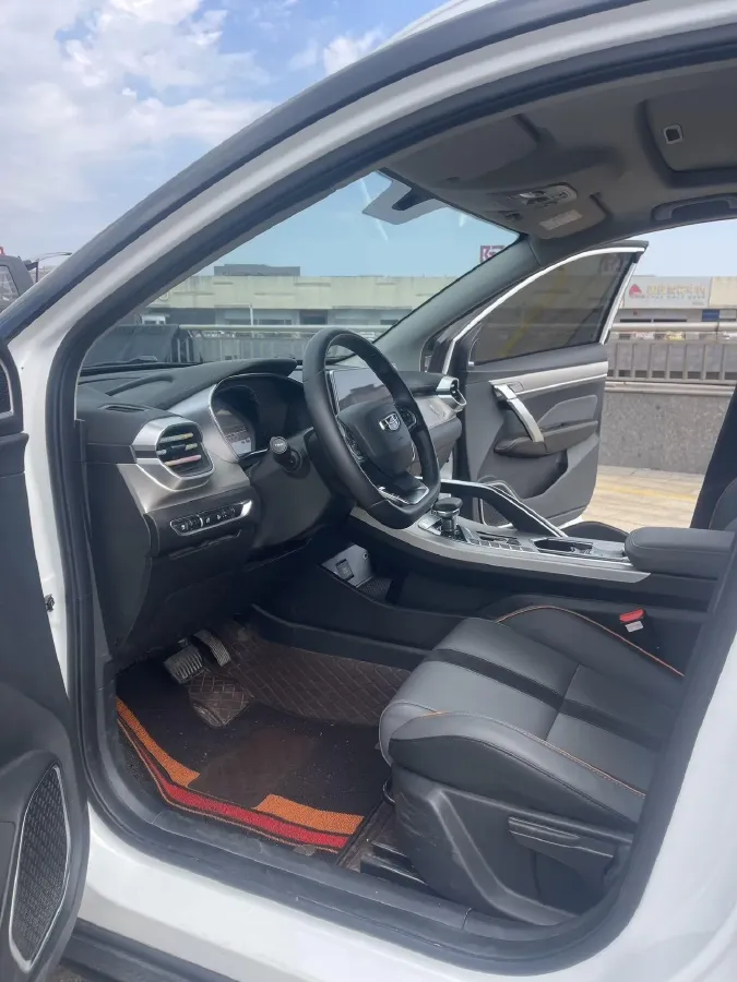 2023 Geely Coolray 1.5T 181HP L4 7DCT,autocango,china used car exporter,china ev exporter,chinese used car exporter,chinese used ev exporter