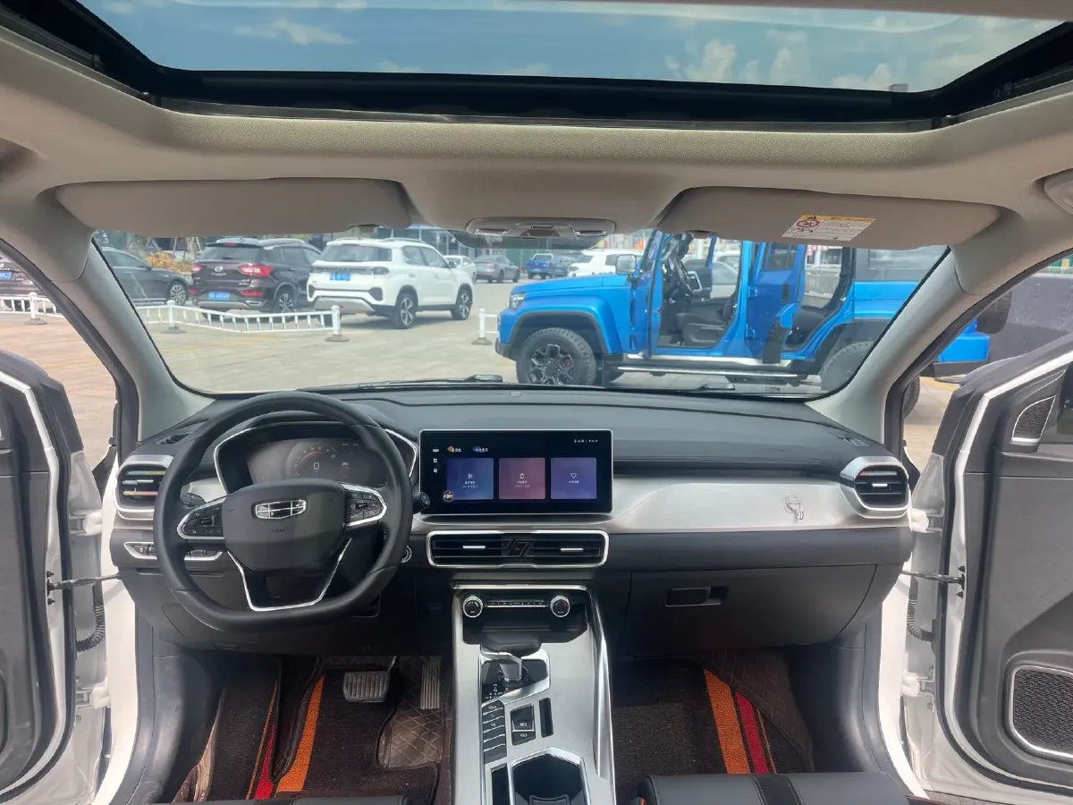 2023 Geely Coolray 1.5T 181HP L4 7DCT,autocango,china used car exporter,china ev exporter,chinese used car exporter,chinese used ev exporter