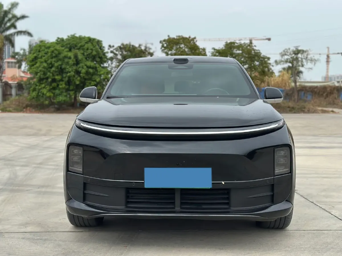 2025 Li L6 Range Extended 154HP L4 REEV,autocango,china used car exporter,china ev exporter,chinese used car exporter,chinese used ev exporter