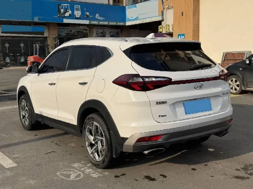 2019 Hyundai Tucson 1.6T 177HP L4 7DCT,autocango,china used car exporter,china ev exporter,chinese used car exporter,chinese used ev exporter