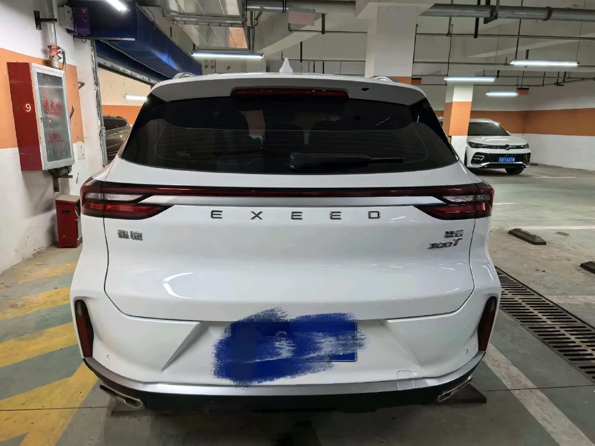 2025 Exceed TXL 1.6T 201HP L4 7DCT,autocango,china used car exporter,china ev exporter,chinese used car exporter,chinese used ev exporter
