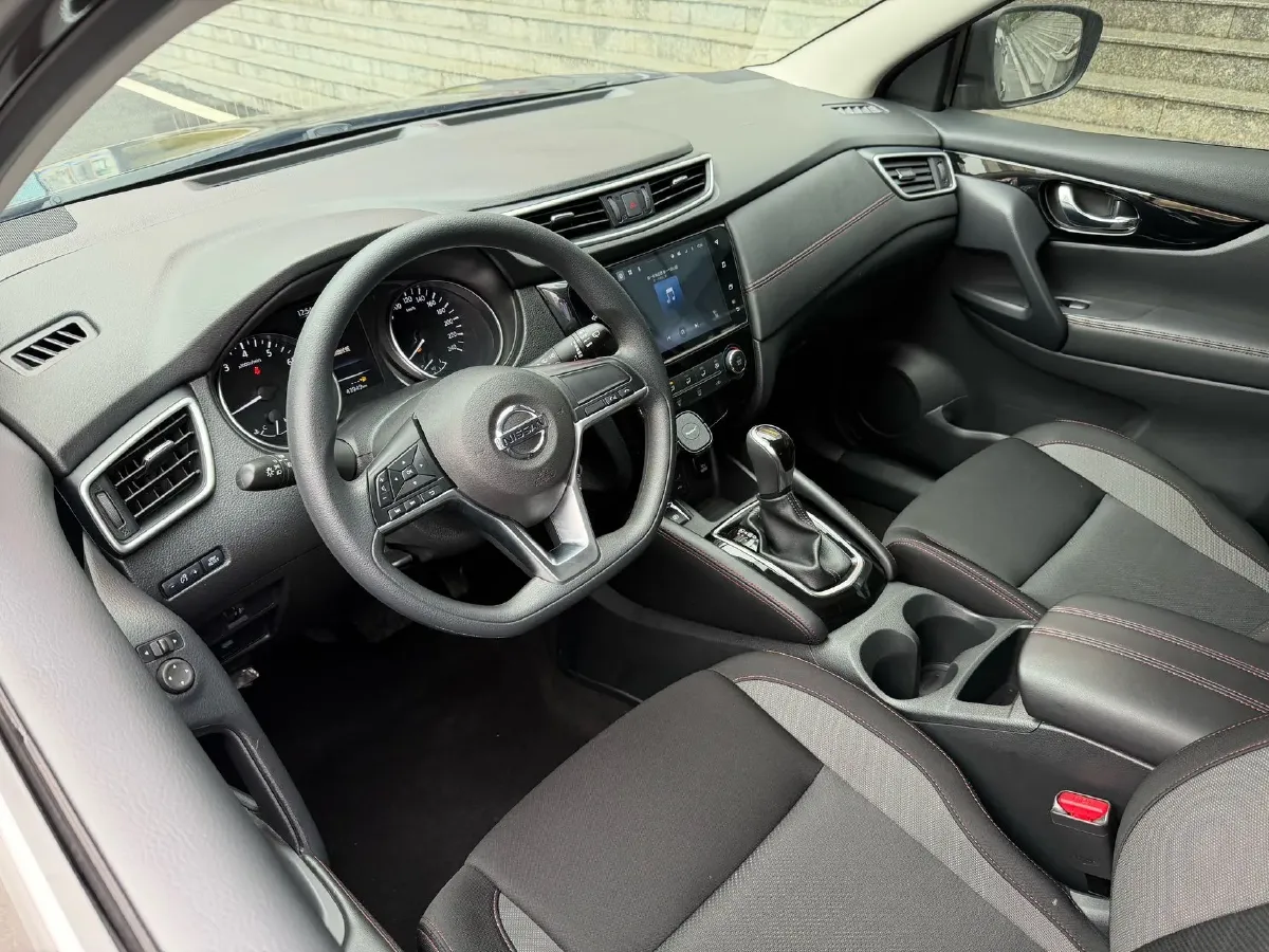 2021 Nissan Qashqai 2.0L 151HP L4 CVT,autocango,china used car exporter,china ev exporter,chinese used car exporter,chinese used ev exporter