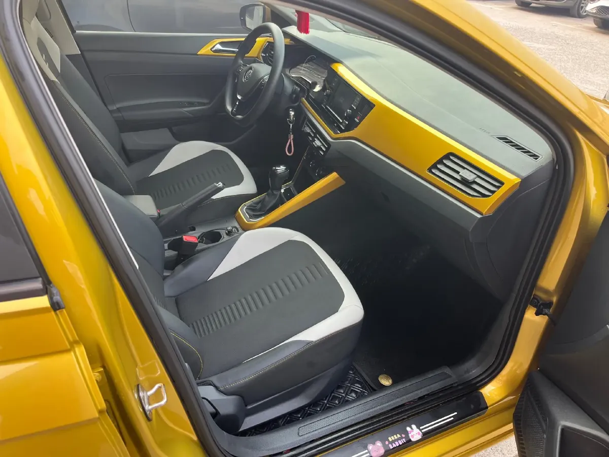 2019 Volkswagen Polo 1.5L 113HP L4 6AT,autocango,china used car exporter,china ev exporter,chinese used car exporter,chinese used ev exporter