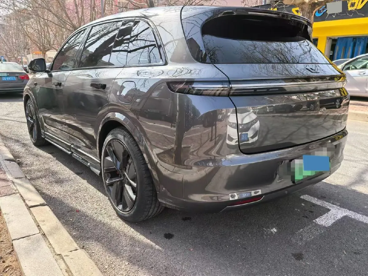 2023 Li L7 Range Extended 154HP REEV 40.9KWH,autocango,china used car exporter,china ev exporter,chinese used car exporter,chinese used ev exporter