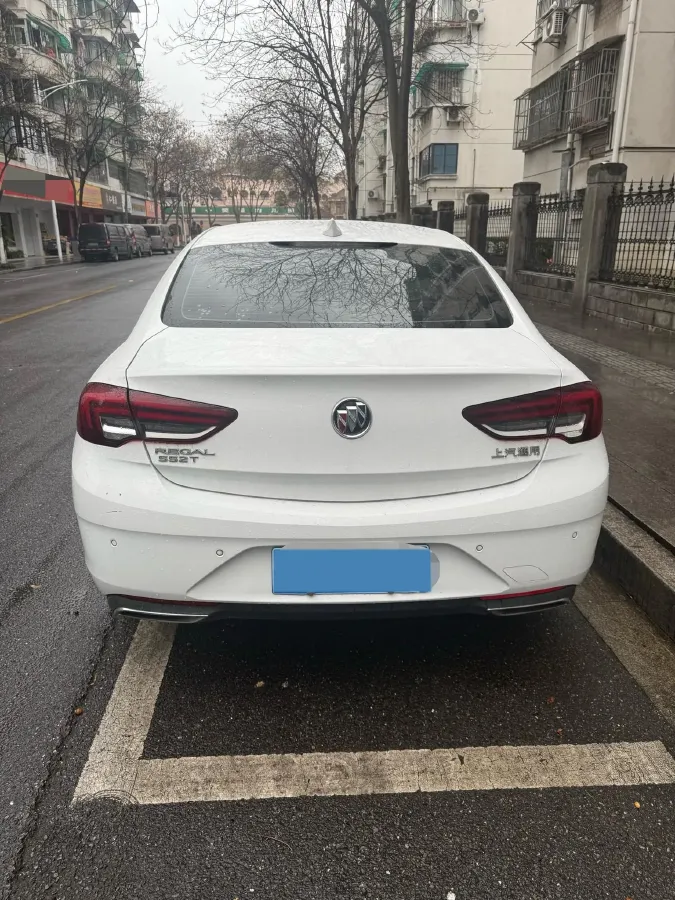 2020 Buick Regal 1.5T 169HP L4 9AT,autocango,china used car exporter,china ev exporter,chinese used car exporter,chinese used ev exporter