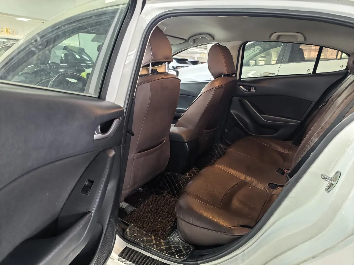 2017 Mazda 3 Axela 1.5L 117HP L4 6AT,autocango,china used car exporter,china ev exporter,chinese used car exporter,chinese used ev exporter