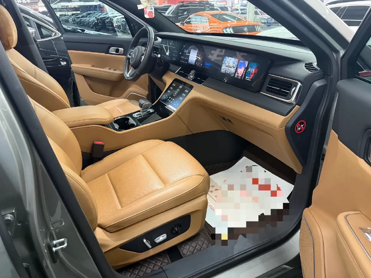 2021 Li ONE Range Extended 131HP REEV 40.5KWH,autocango,china used car exporter,china ev exporter,chinese used car exporter,chinese used ev exporter