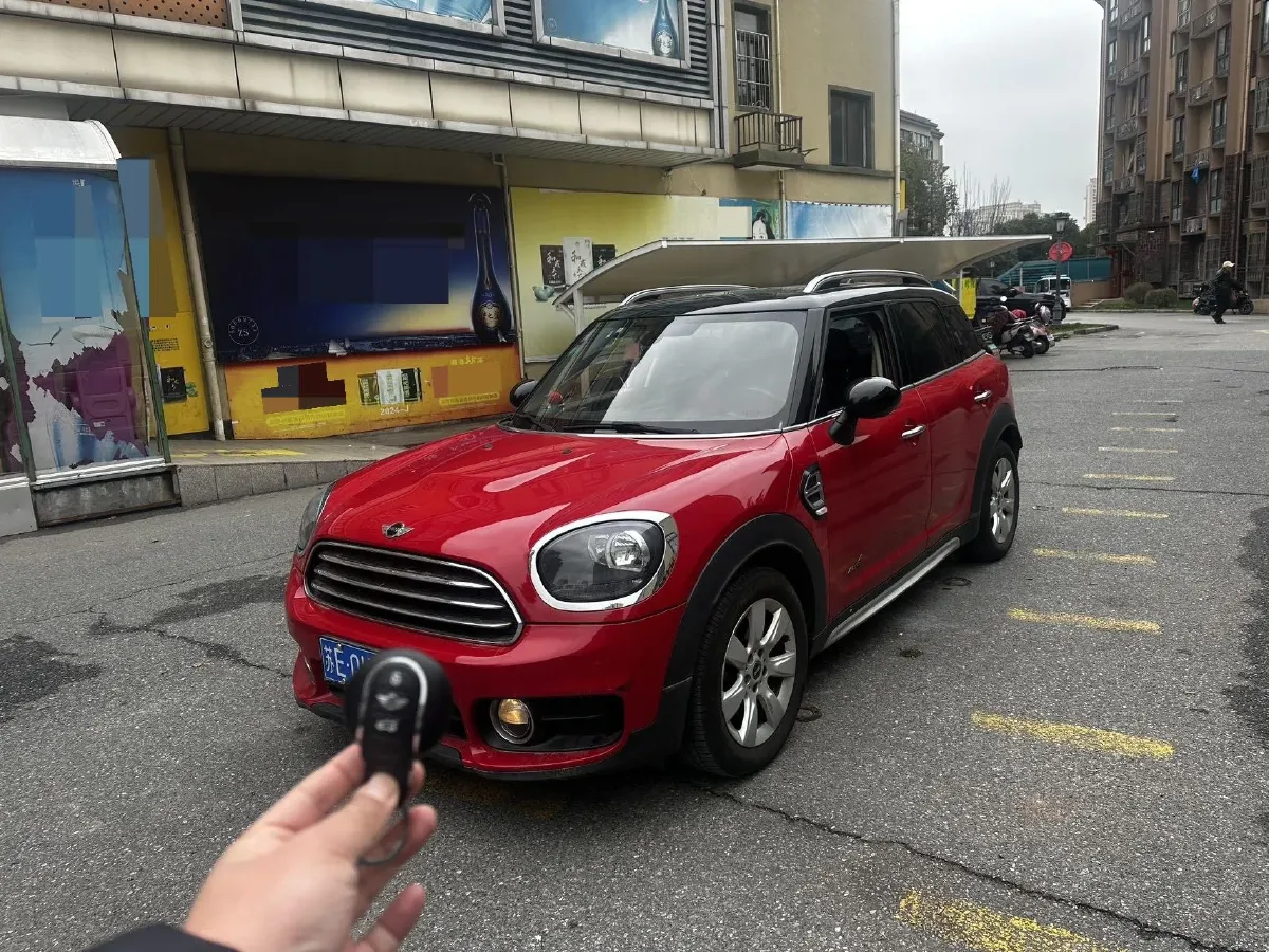 2017 MINI COUNTRYMAN 1.5T 136HP L3 6AT,autocango,china used car exporter,china ev exporter,chinese used car exporter,chinese used ev exporter