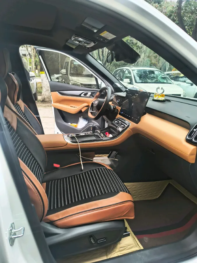 2025 Geely StarRay 1.5T 181HP L4 7DCT,autocango,china used car exporter,china ev exporter,chinese used car exporter,chinese used ev exporter