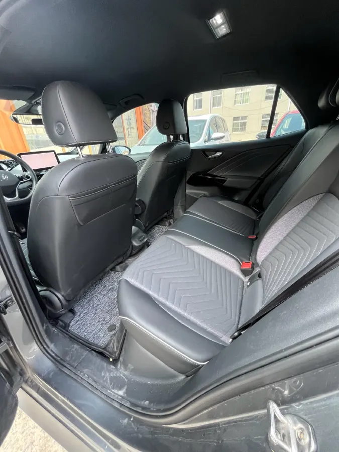 2024 Volkswagen ID.3 BEV 52.8KWH,autocango,china used car exporter,china ev exporter,chinese used car exporter,chinese used ev exporter