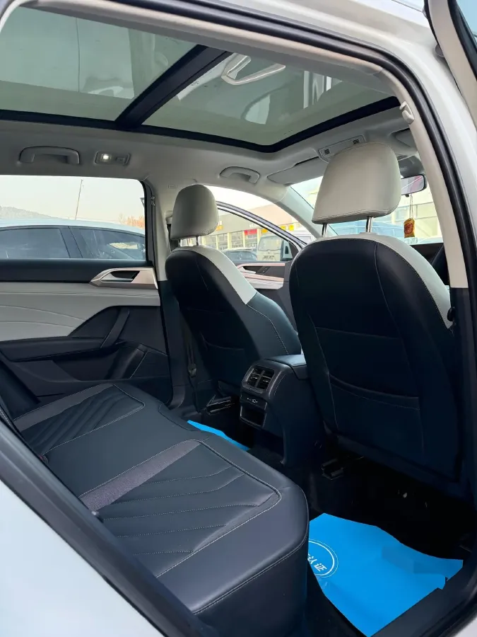 2023 Volkswagen Tharu 1.5T 160HP L4 7DCT,autocango,china used car exporter,china ev exporter,chinese used car exporter,chinese used ev exporter