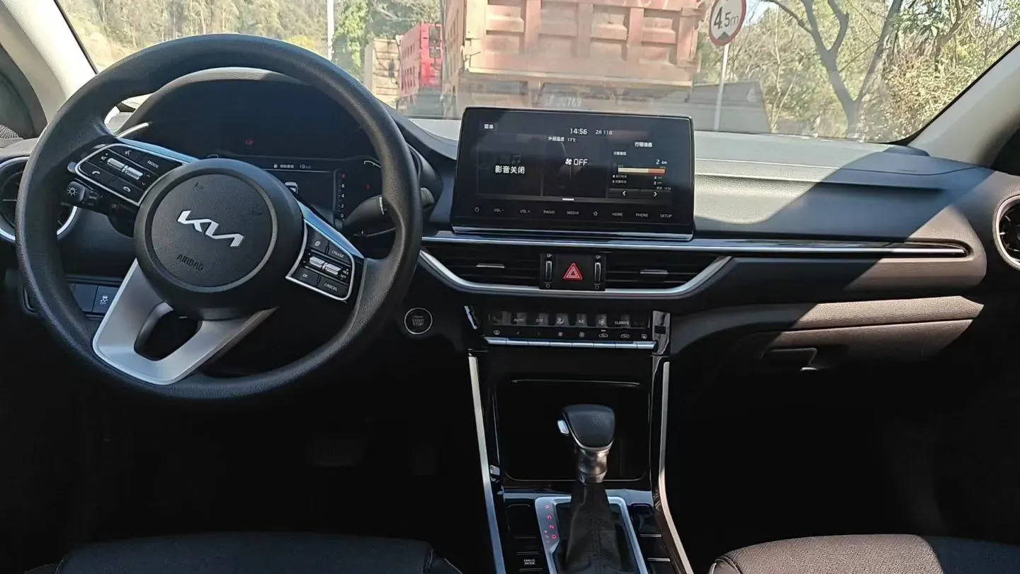 2021 Kia K3 1.5L 115HP L4 CVT,autocango,china used car exporter,china ev exporter,chinese used car exporter,chinese used ev exporter