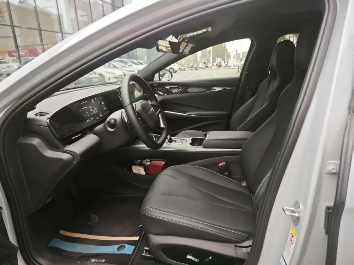 2025 BYD Seal BEV 61.44KWH,autocango,china used car exporter,china ev exporter,chinese used car exporter,chinese used ev exporter