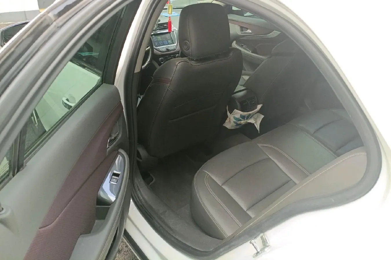 2018 Chevrolet Malibu 1.5T 170HP L4 6AT,autocango,china used car exporter,china ev exporter,chinese used car exporter,chinese used ev exporter