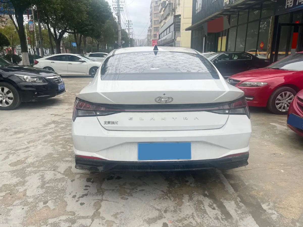 2021 Hyundai Elantra 1.5L 115HP L4 CVT,autocango,china used car exporter,china ev exporter,chinese used car exporter,chinese used ev exporter