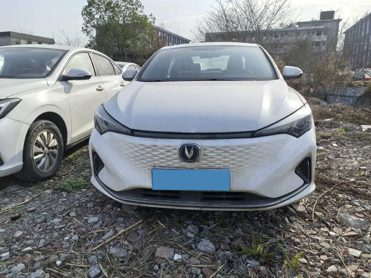 2022 ChangAn Eado BEV 47.78KWH,autocango,china used car exporter,china ev exporter,chinese used car exporter,chinese used ev exporter