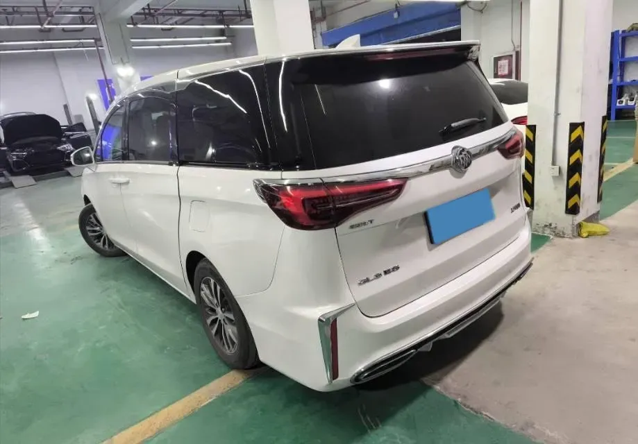 2022 Buick GL8 2.0T 237HP L4 9AT,autocango,china used car exporter,china ev exporter,chinese used car exporter,chinese used ev exporter