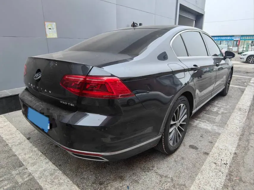 2020 Volkswagen Magotan 2.0T 186HP L4 7DCT,autocango,china used car exporter,china ev exporter,chinese used car exporter,chinese used ev exporter