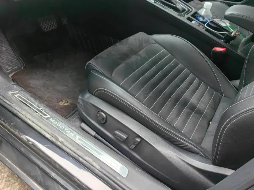 2020 Volkswagen Magotan 2.0T 186HP L4 7DCT,autocango,china used car exporter,china ev exporter,chinese used car exporter,chinese used ev exporter