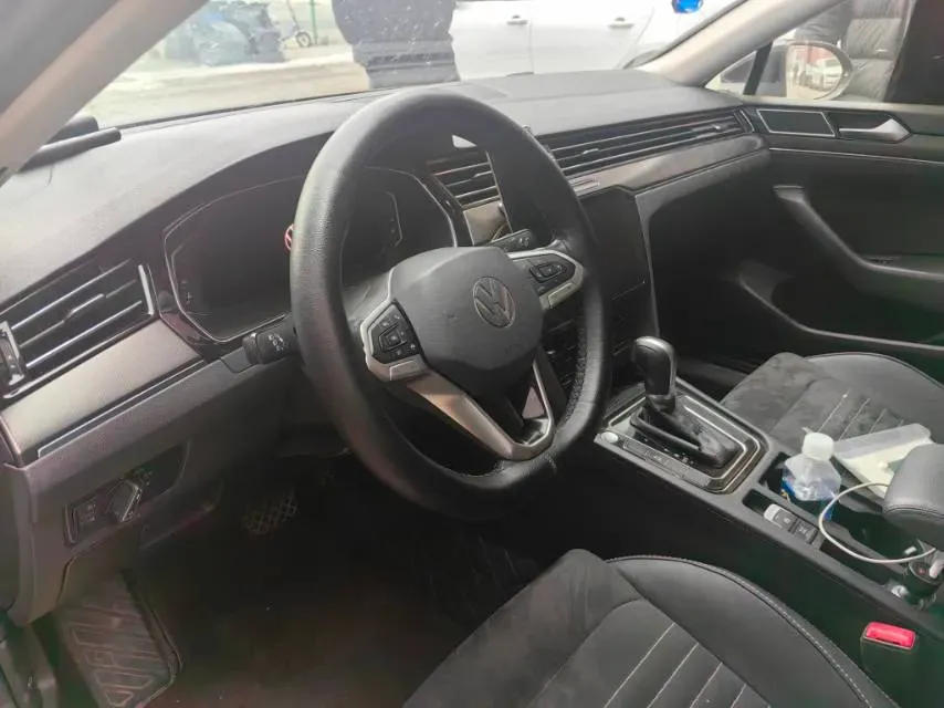2020 Volkswagen Magotan 2.0T 186HP L4 7DCT,autocango,china used car exporter,china ev exporter,chinese used car exporter,chinese used ev exporter