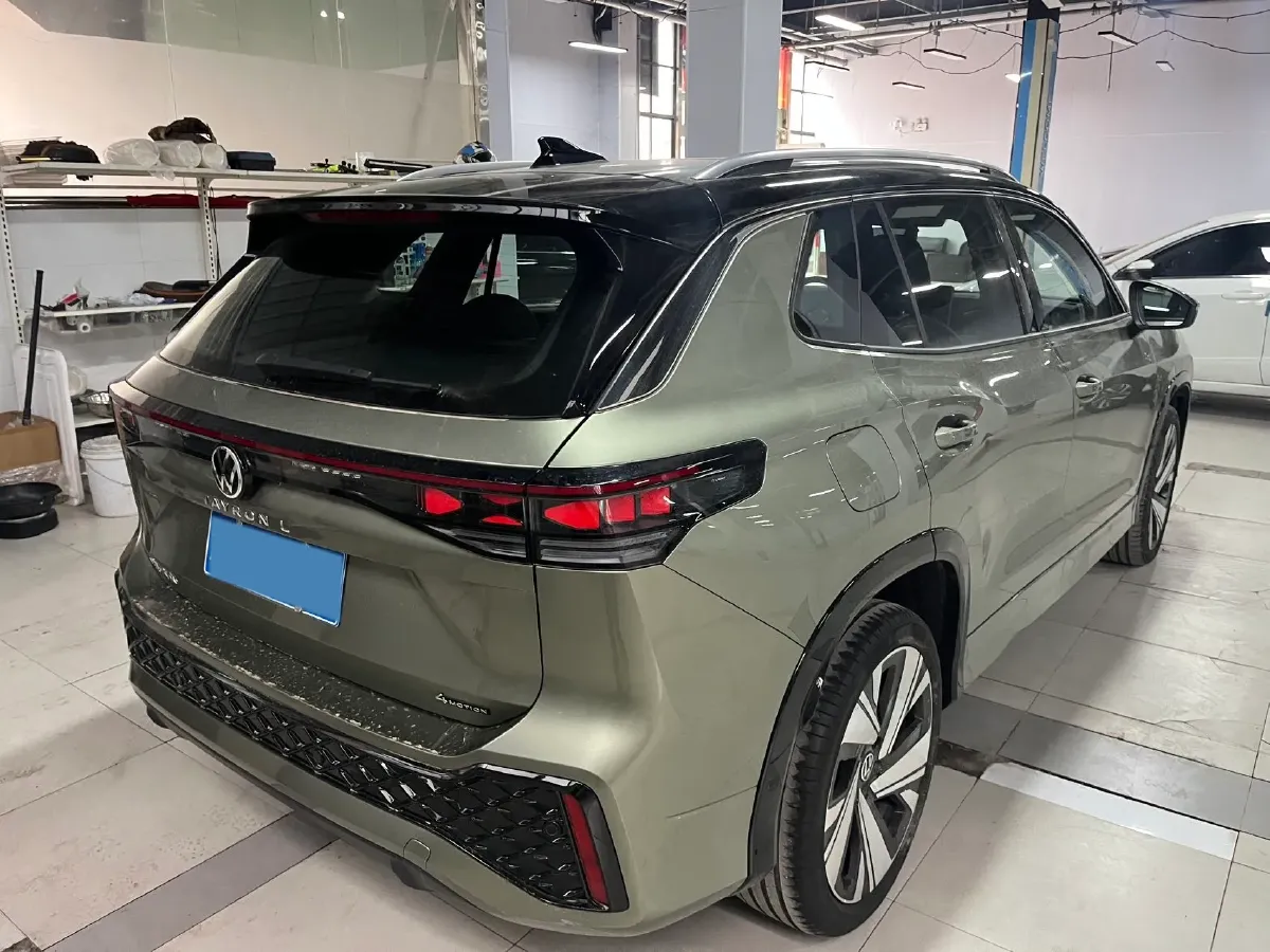 2026 Volkswagen Tayron 2.0T 220HP L4 7DCT,autocango,china used car exporter,china ev exporter,chinese used car exporter,chinese used ev exporter