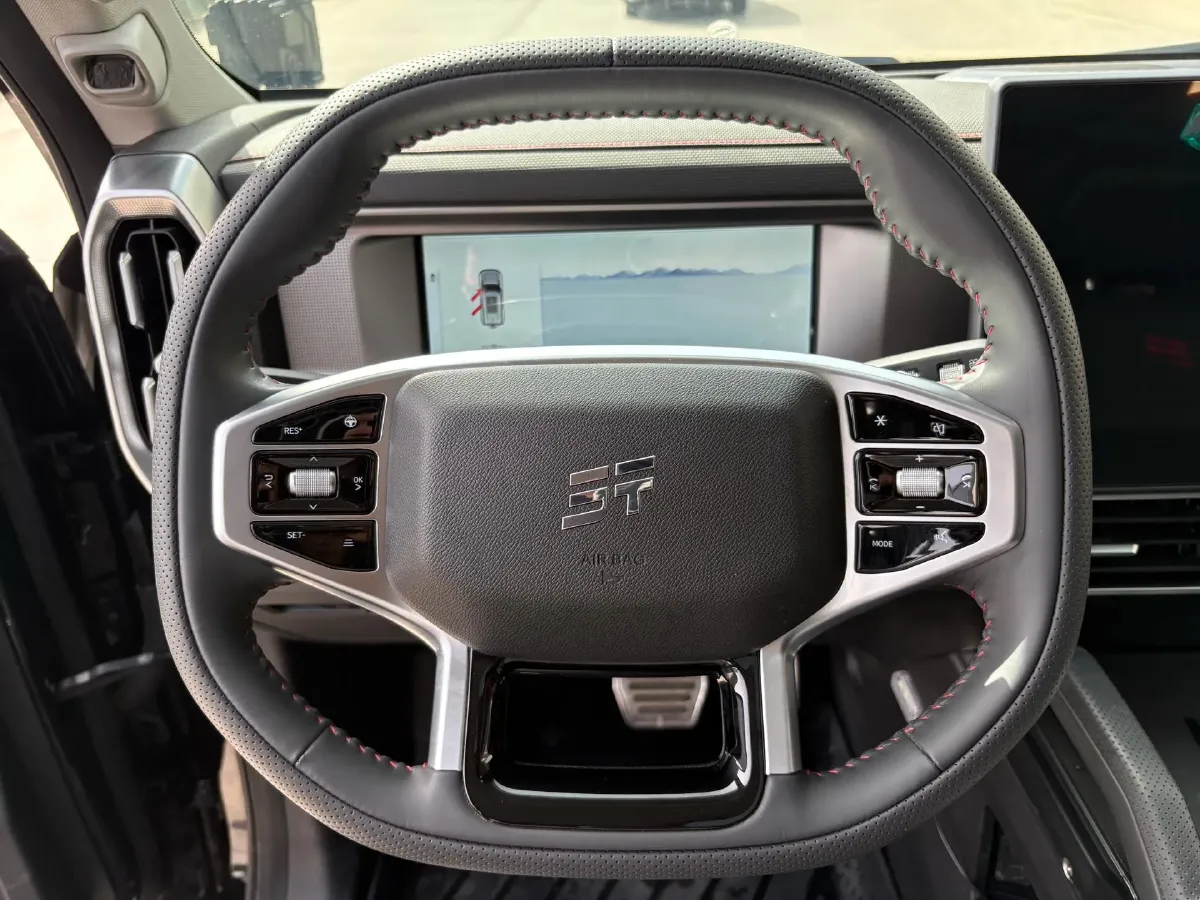 2024 Jetour Traveller 2.0T 254HP L4 7DCT,autocango,china used car exporter,china ev exporter,chinese used car exporter,chinese used ev exporter