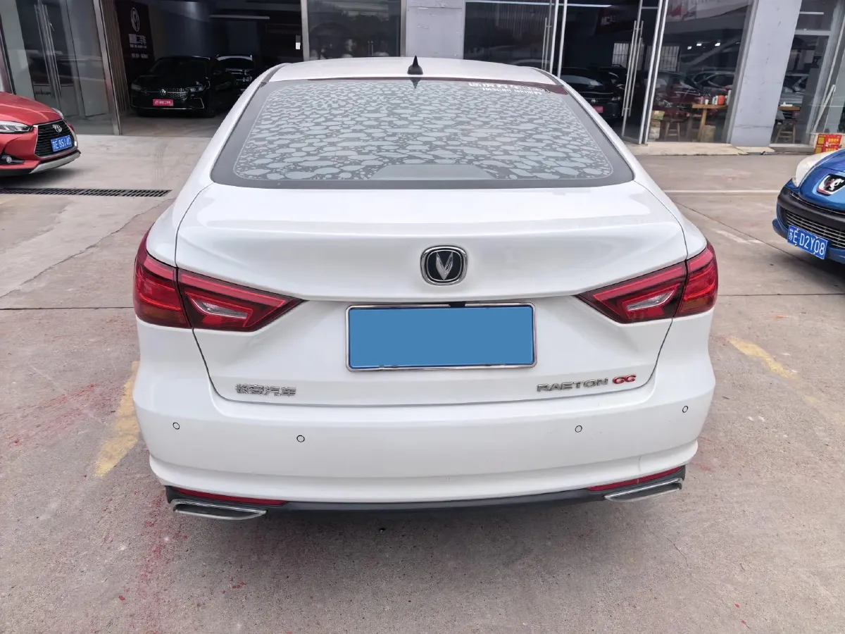 2020 ChangAn Raeton CC 1.5T 156HP L4 6MT,autocango,china used car exporter,china ev exporter,chinese used car exporter,chinese used ev exporter