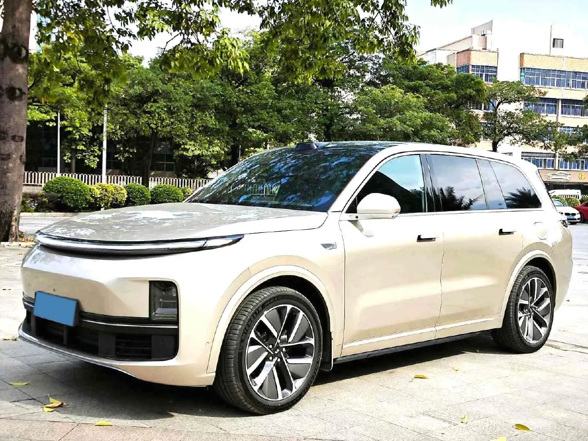 2022 Li L9 Range Extended 154HP REEV 42.6KWH,autocango,china used car exporter,china ev exporter,chinese used car exporter,chinese used ev exporter