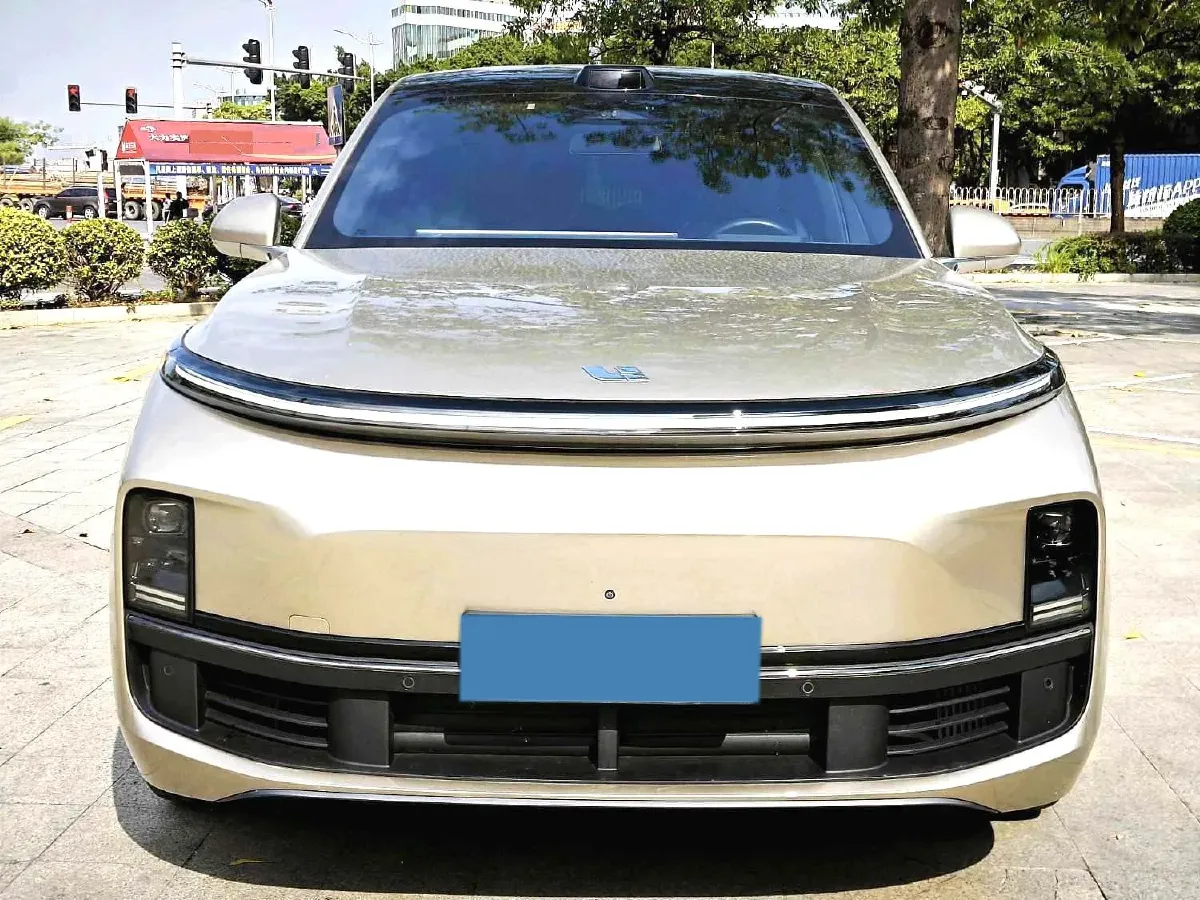 2022 Li L9 Range Extended 154HP REEV 42.6KWH,autocango,china used car exporter,china ev exporter,chinese used car exporter,chinese used ev exporter