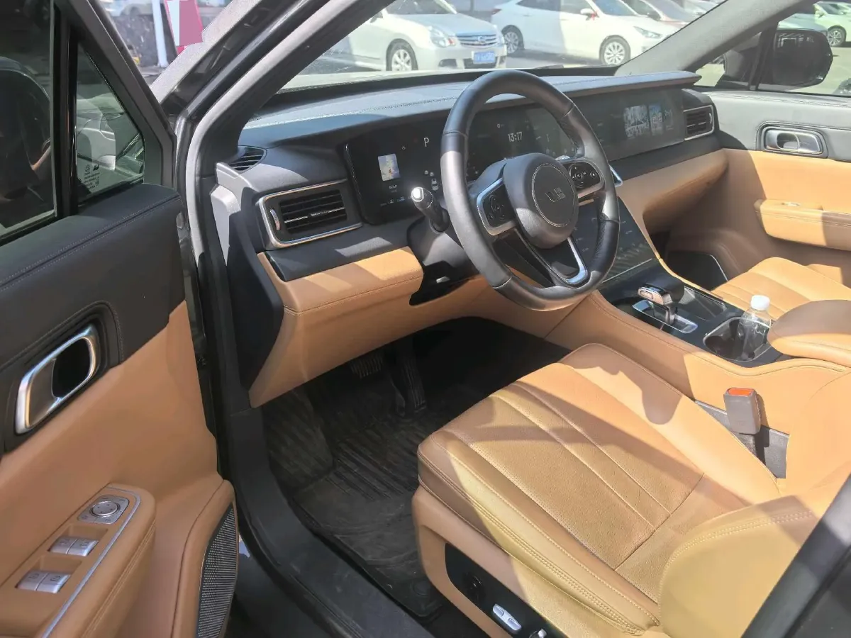 2020 Li ONE Range Extended 131HP REEV 40.5KWH,autocango,china used car exporter,china ev exporter,chinese used car exporter,chinese used ev exporter