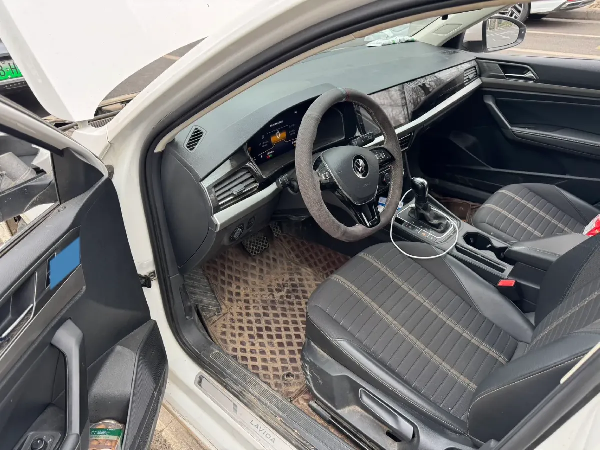 2021 Volkswagen Lavida 1.4T 150HP L4 7DCT,autocango,china used car exporter,china ev exporter,chinese used car exporter,chinese used ev exporter