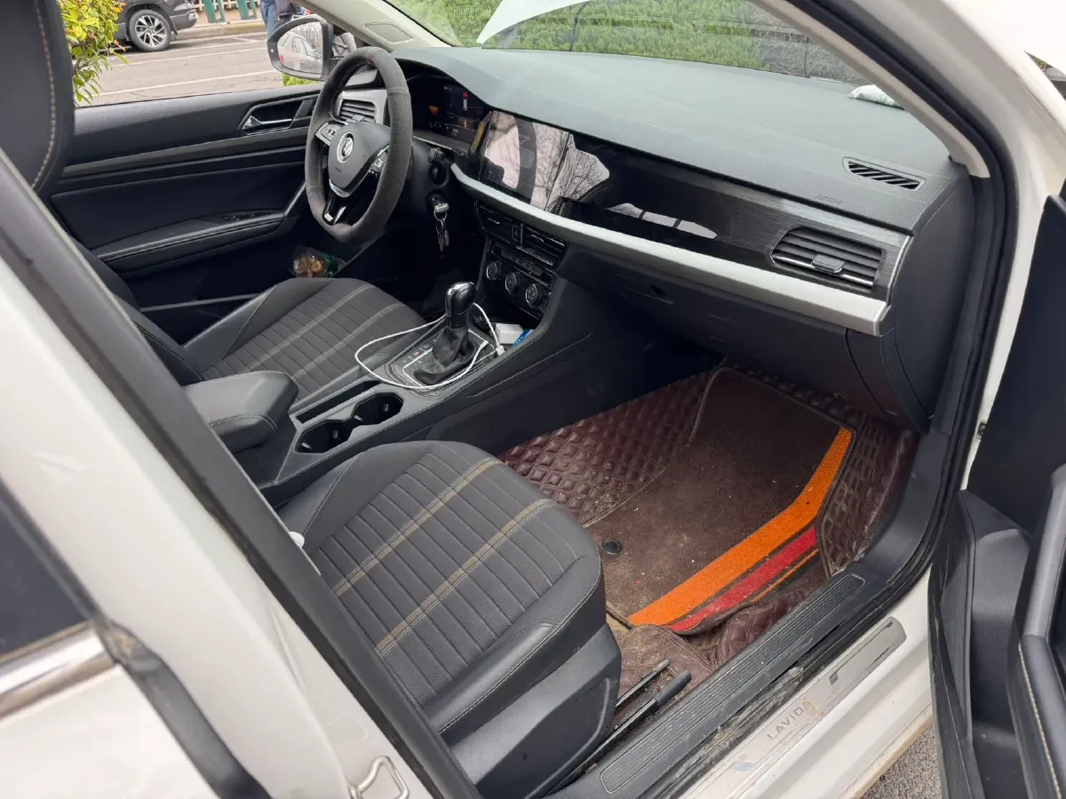 2021 Volkswagen Lavida 1.4T 150HP L4 7DCT,autocango,china used car exporter,china ev exporter,chinese used car exporter,chinese used ev exporter