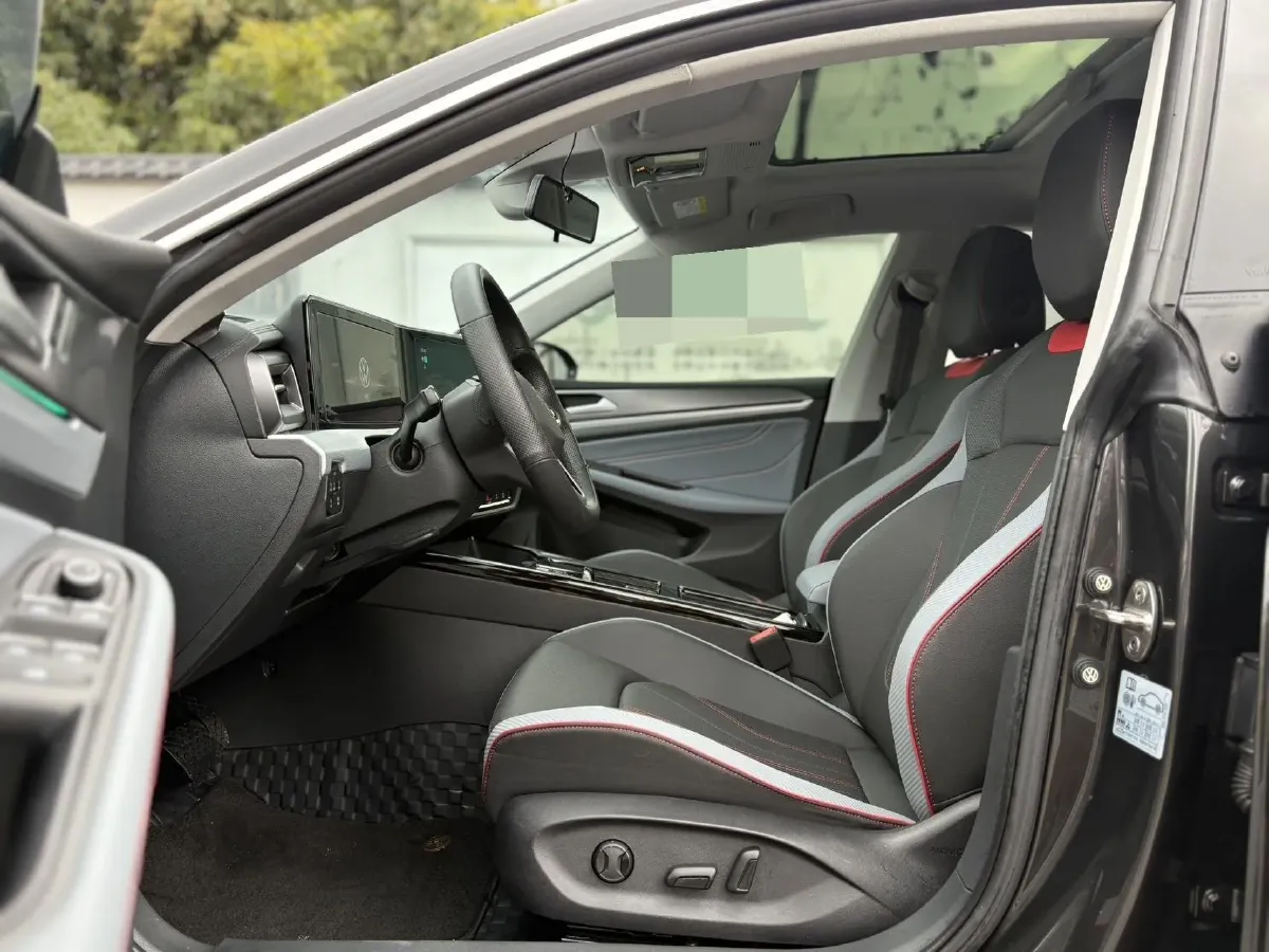 2023 Volkswagen Lamando 1.4T 150HP L4 7DCT,autocango,china used car exporter,china ev exporter,chinese used car exporter,chinese used ev exporter