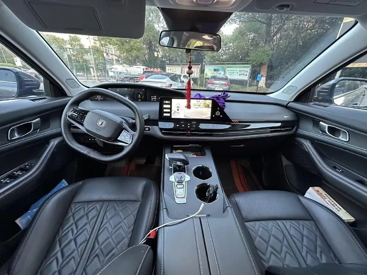 2022 Bestune T99 2.0T 224HP L4 6AT,autocango,china used car exporter,china ev exporter,chinese used car exporter,chinese used ev exporter