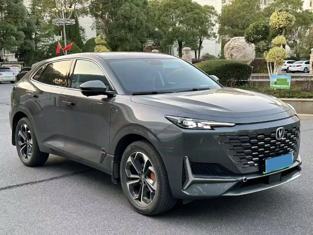 2022 Bestune T99 2.0T 224HP L4 6AT,autocango,china used car exporter,china ev exporter,chinese used car exporter,chinese used ev exporter