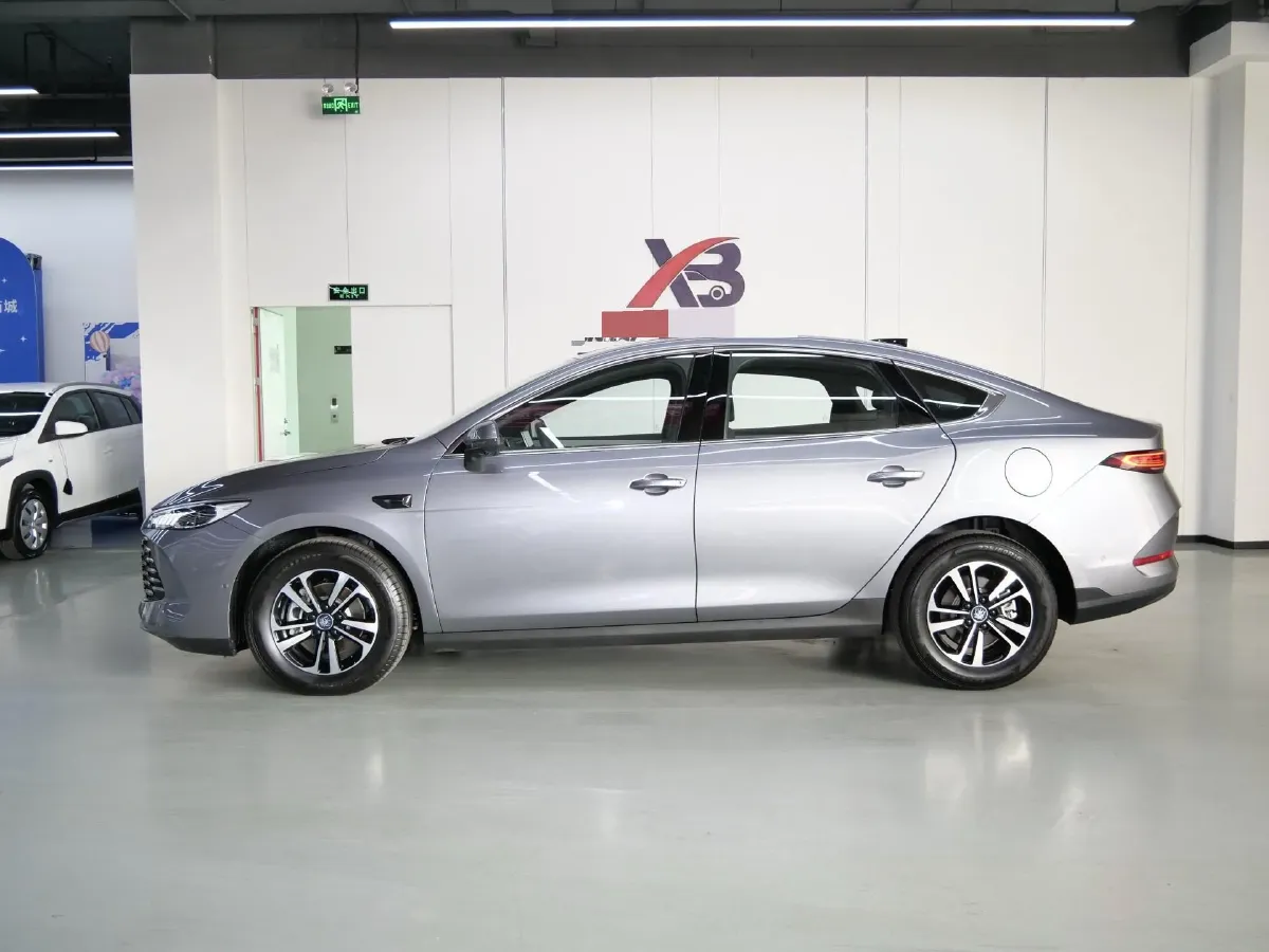 2025 BYD Qin Plus 1.5L 101HP L4 E-CVT PHEV 15.8KWH,autocango,china used car exporter,china ev exporter,chinese used car exporter,chinese used ev exporter