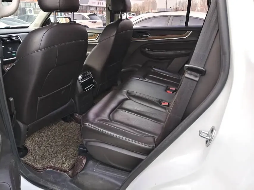 2018 Roewe RX5 2.0T 220HP L4 6DCT,autocango,china used car exporter,china ev exporter,chinese used car exporter,chinese used ev exporter