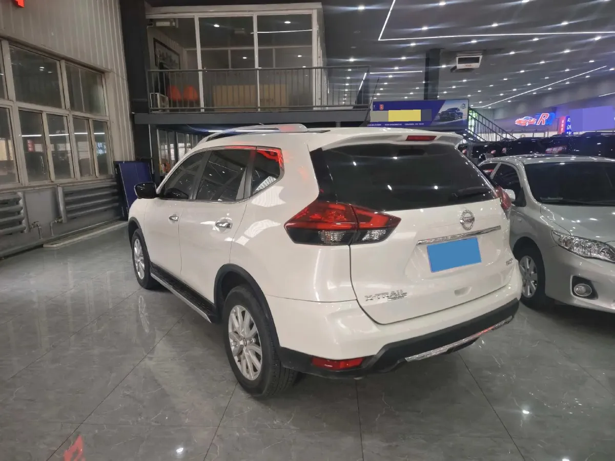 2022 Nissan X-Trail 2.0L 151HP L4 CVT,autocango,china used car exporter,china ev exporter,chinese used car exporter,chinese used ev exporter