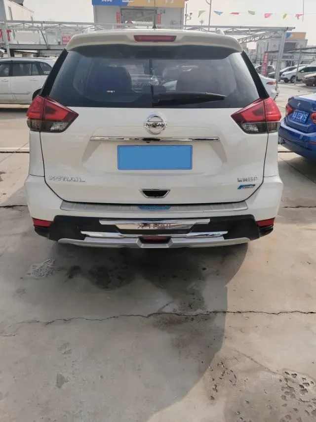 2021 Nissan X-Trail 2.0L 151HP L4 CVT,autocango,china used car exporter,china ev exporter,chinese used car exporter,chinese used ev exporter