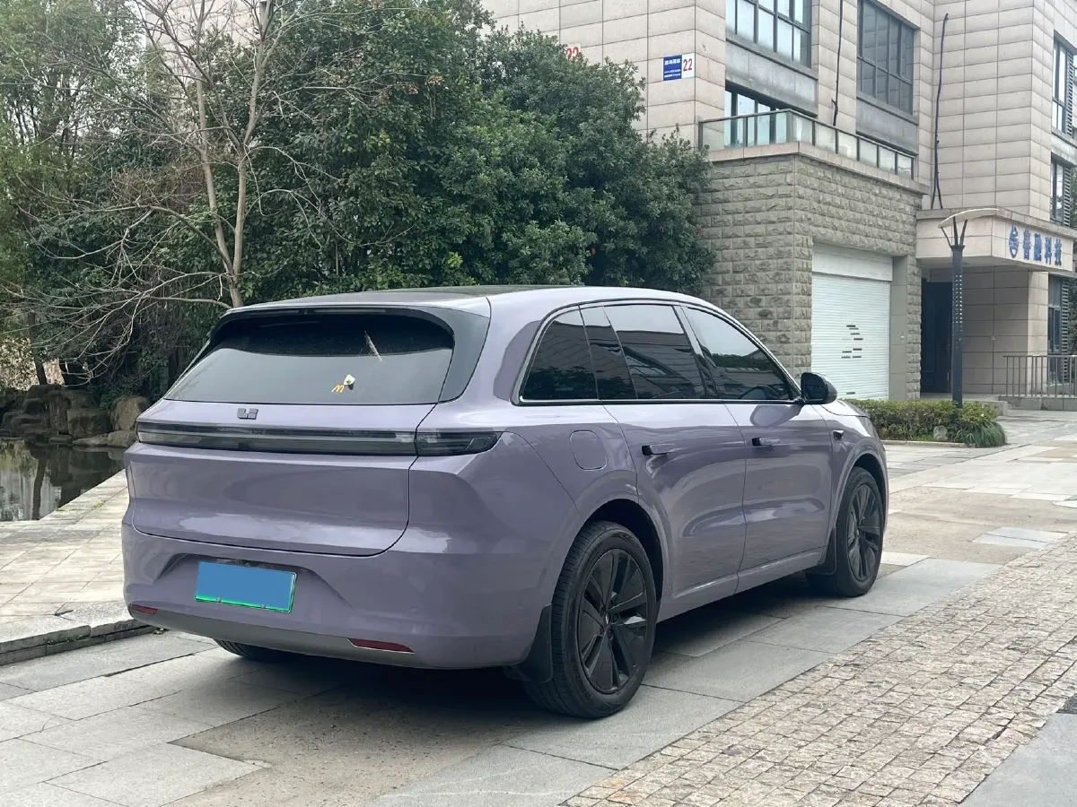 2024 Li L6 Range Extended 154HP L4 REEV 36.8KWH,autocango,china used car exporter,china ev exporter,chinese used car exporter,chinese used ev exporter