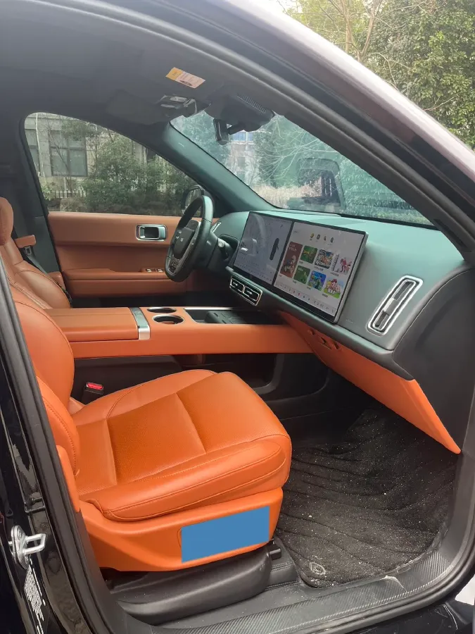 2024 Li L6 Range Extended 154HP L4 REEV 36.8KWH,autocango,china used car exporter,china ev exporter,chinese used car exporter,chinese used ev exporter