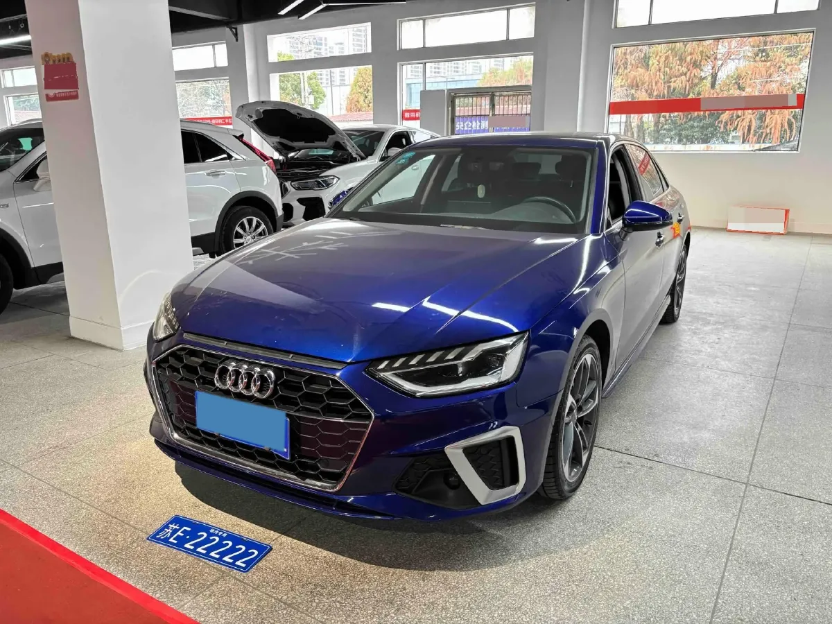2020 Audi A4L 2.0T 190HP L4 7DCT,autocango,china used car exporter,china ev exporter,chinese used car exporter,chinese used ev exporter