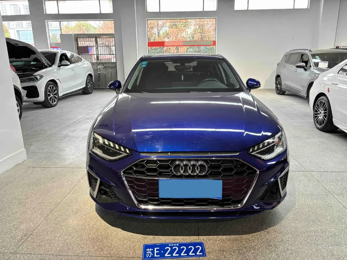 2020 Audi A4L 2.0T 190HP L4 7DCT,autocango,china used car exporter,china ev exporter,chinese used car exporter,chinese used ev exporter